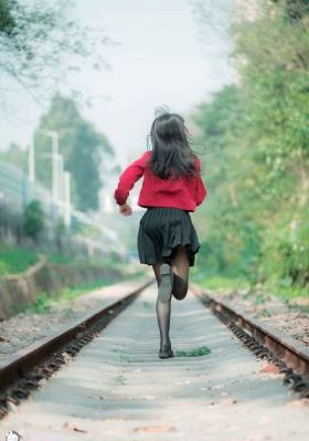 年轻的妺妺3按摩_免费观看高清版