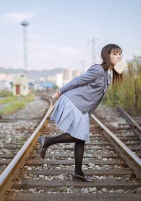 日韩AV在线未18禁止观看APP_BT磁力天堂日韩在线观看