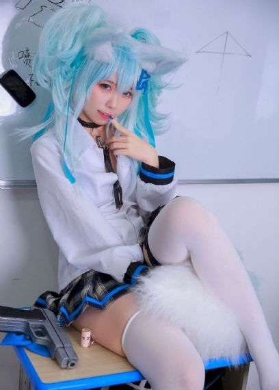 爆乳少妇在办公室在线观看_剧情片电影在线看