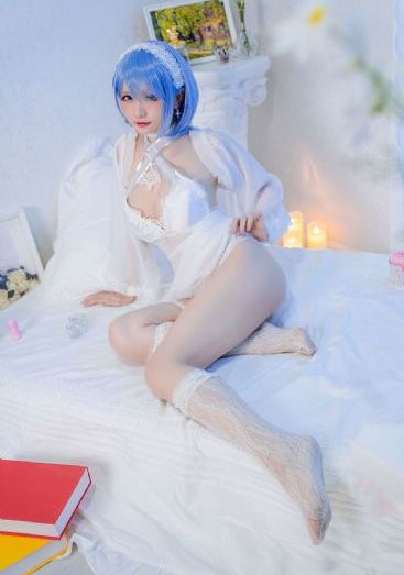 扒开双腿疯狂喷水高潮av网站_1080P高清完整版